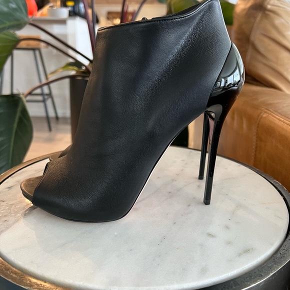 Alexander McQueen Black Booties - Picture 4 of 7